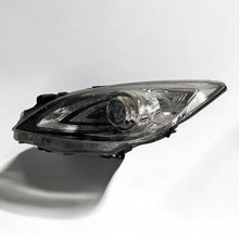 Laden Sie das Bild in den Galerie-Viewer, Frontscheinwerfer Mazda BBM551040 Xenon Ein Stück (Rechts oder Links) Headlight