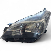 Load image into Gallery viewer, Frontscheinwerfer Toyota Yaris Links Scheinwerfer Headlight SCH3482673379kn