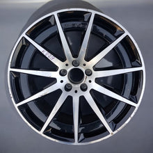 Laden Sie das Bild in den Galerie-Viewer, 1x Alufelge 20 Zoll 8.5" 5x112 30ET Glanz Schwarz A2934010900 Mercedes-Benz Eqc FEL3297507331gg