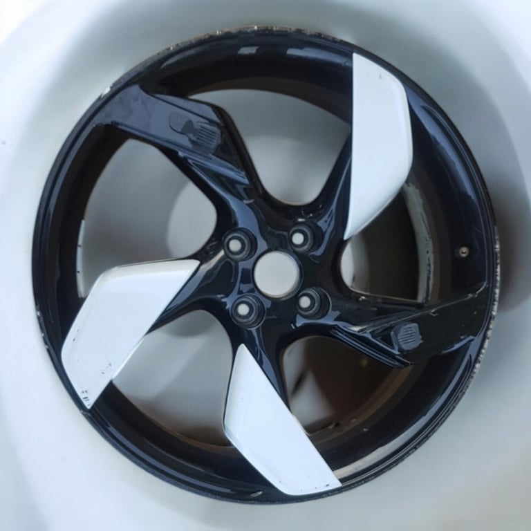 1x Alufelge 18 Zoll 7.5" 4x100 47ET 13380525 Opel Adam Rim Wheel