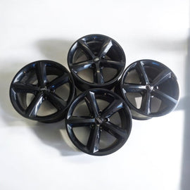 4x Alufelge 18 Zoll 9.0
