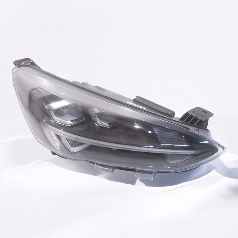 Frontscheinwerfer Ford Focus MX7B-13E014-ED LED Rechts Scheinwerfer Headlight