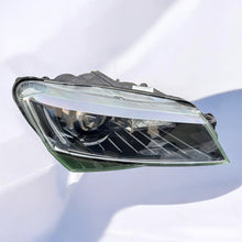Laden Sie das Bild in den Galerie-Viewer, Frontscheinwerfer Skoda Superb III 3V1941016A Xenon Rechts Headlight