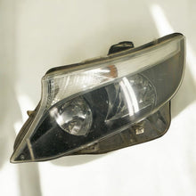 Laden Sie das Bild in den Galerie-Viewer, Frontscheinwerfer Mercedes-Benz Vito W447 A4479067700 Links Headlight