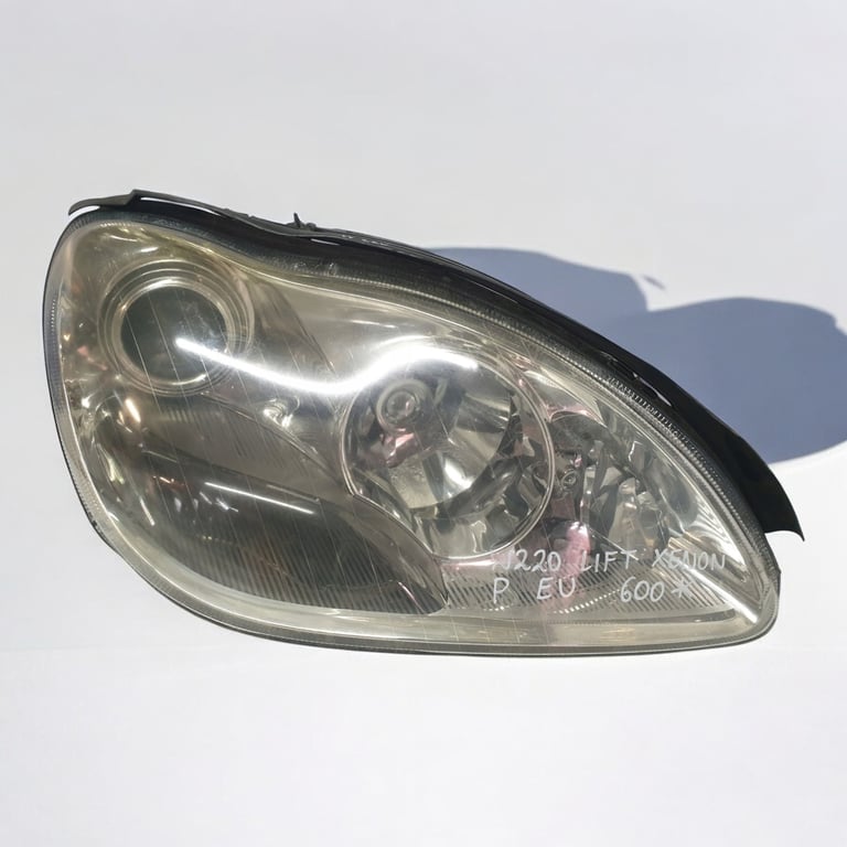 Frontscheinwerfer Mercedes-Benz W220 A2208202401 Xenon Rechts Headlight