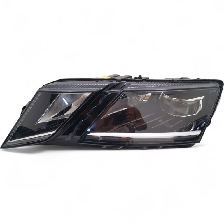 Frontscheinwerfer Skoda Octavia III 5E1941015 LED Ein Stück (Rechts oder Links) SCH1944418299tt
