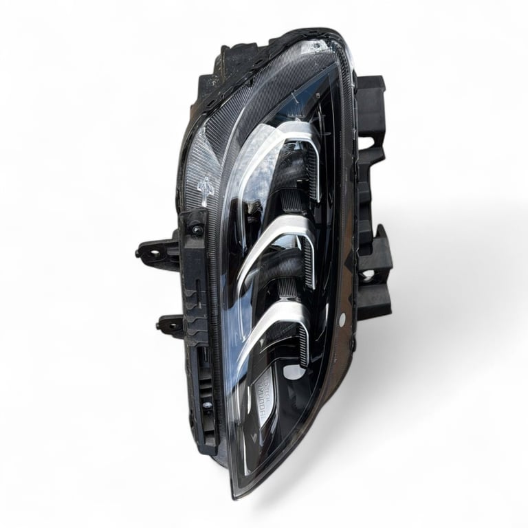 Frontscheinwerfer Hyundai Kona 92102-J9600 LED Rechts Scheinwerfer Headlight SCH4996663423sj