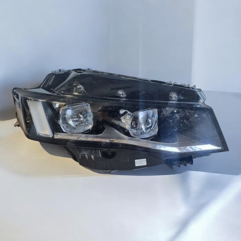 Frontscheinwerfer Peugeot 508 II 9839014080 89915014 Rechts Headlight