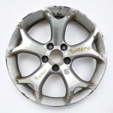 Laden Sie das Bild in den Galerie-Viewer, 1x Alufelge 17 Zoll 7.0&quot; 5x110 44ET Silber 13248936 Opel Corsa D Rim Wheel