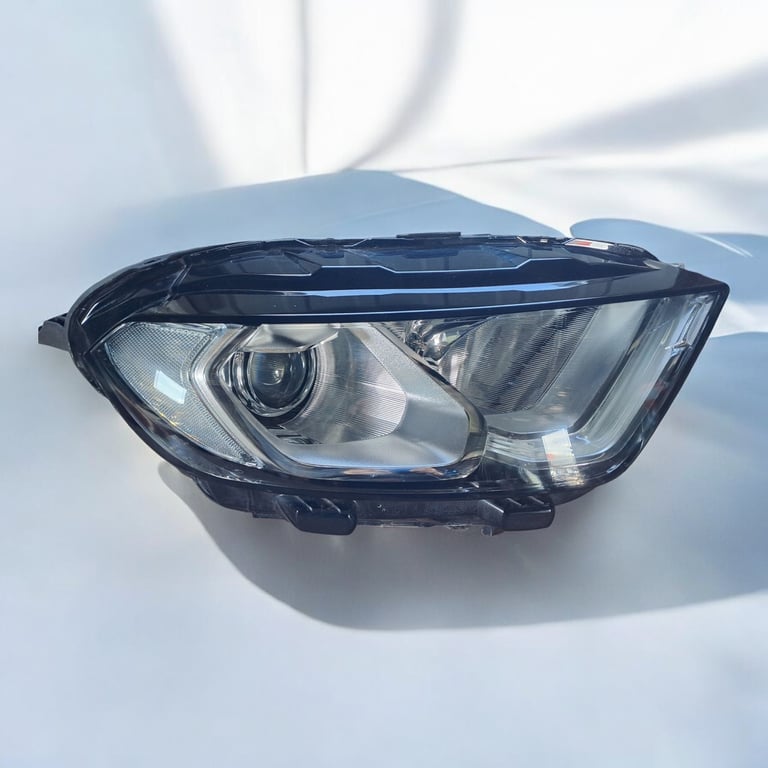 Frontscheinwerfer Ford Ecosport GN15-13D154 Rechts Scheinwerfer Headlight