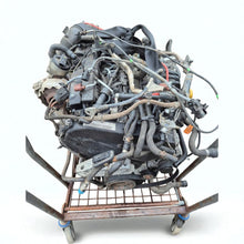 Laden Sie das Bild in den Galerie-Viewer, Motor Audi CRB 2.0 TDI 241TKm Diesel Engine Komplett