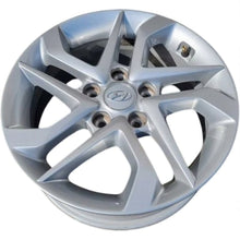 Laden Sie das Bild in den Galerie-Viewer, 1x Alufelge 16 Zoll 6.5&quot; 5x114.3 45ET 52910-D7110 Hyundai Tucson Rim Wheel