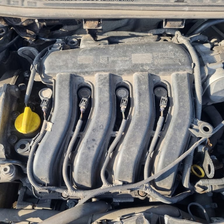 Motor Renault Fluence K4M838 1.6 112PS 241TKm 2012 Benzin Engine Unkomplett