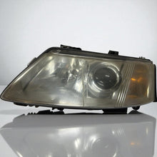 Laden Sie das Bild in den Galerie-Viewer, Frontscheinwerfer Saab 93 9-3 Xenon Links Scheinwerfer Headlight