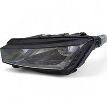 Laden Sie das Bild in den Galerie-Viewer, Frontscheinwerfer Skoda Octavia IV 5E4941015B Links Scheinwerfer Headlight SCH4523123017px