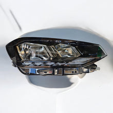 Load image into Gallery viewer, Frontscheinwerfer VW Sportsvan 517941006D Halogen Rechts Scheinwerfer Headlight