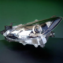 Laden Sie das Bild in den Galerie-Viewer, Frontscheinwerfer Mazda 3 BHR151040 Ein Stück (Rechts oder Links) Headlight SCH3151202291fj