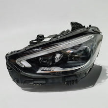 Laden Sie das Bild in den Galerie-Viewer, Frontscheinwerfer Mercedes-Benz A2069062903 Links Scheinwerfer Headlight