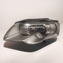 Laden Sie das Bild in den Galerie-Viewer, Frontscheinwerfer VW Passat 3C0941751K 89315530 Xenon Links Headlight