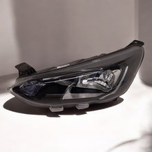 Laden Sie das Bild in den Galerie-Viewer, Frontscheinwerfer Ford Focus MX7B-13E015-CE LED Links Scheinwerfer Headlight SCH2452555644rv
