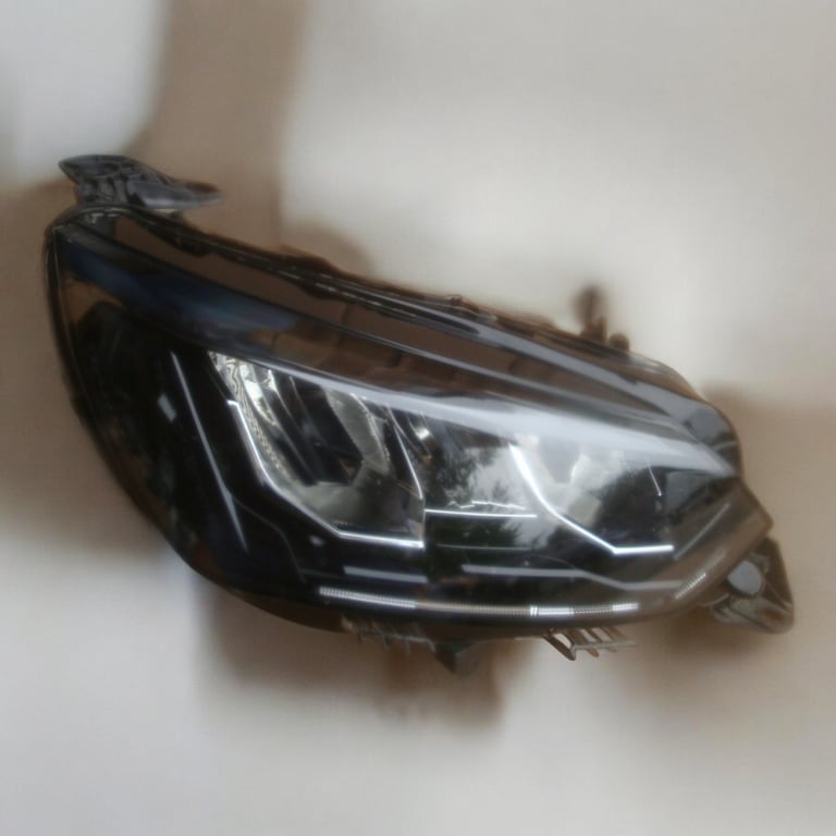 Frontscheinwerfer Peugeot 208 73312206 Rechts Scheinwerfer Headlight