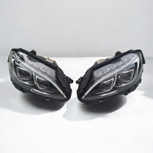Laden Sie das Bild in den Galerie-Viewer, Frontscheinwerfer Mercedes-Benz W205 A2059069401 Full LED Rechts oder Links SCH9702326326gv