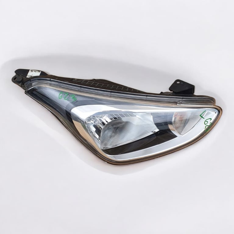 Frontscheinwerfer Hyundai I10 92102-B9000 Rechts Scheinwerfer Headlight