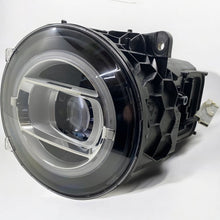 Laden Sie das Bild in den Galerie-Viewer, Frontscheinwerfer Mercedes-Benz W463 A4639061802 LED Rechts Headlight SCH6973126865lh