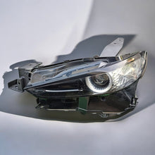 Laden Sie das Bild in den Galerie-Viewer, Frontscheinwerfer Mazda Cx30 DGJ1-51040 LED Links Scheinwerfer Headlight SCH6447198569zi