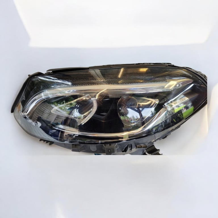 Frontscheinwerfer Mercedes-Benz A2469065301 LED Ein Stück (Rechts oder Links)