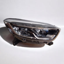 Laden Sie das Bild in den Galerie-Viewer, Frontscheinwerfer Renault Captur 260107919R LED Rechts Scheinwerfer Headlight