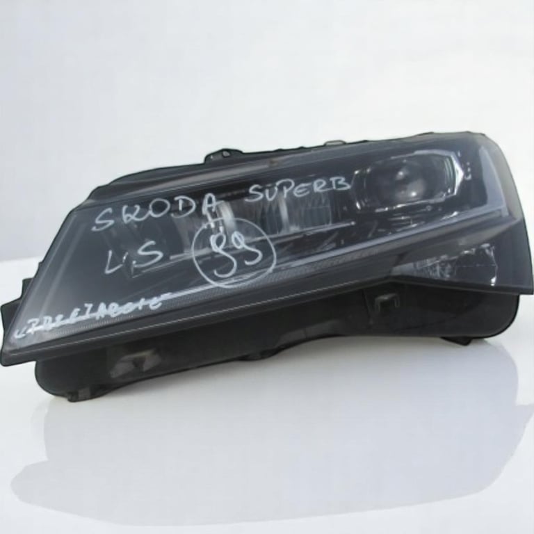 Frontscheinwerfer Skoda Superb III 3V1941015D LED Links Scheinwerfer Headlight