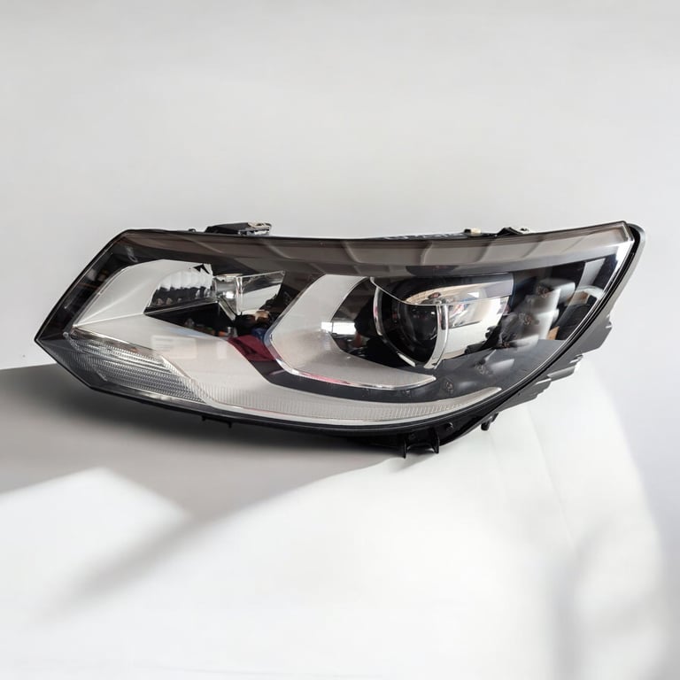 Frontscheinwerfer VW Tiguan 5N1941033 Xenon Links Scheinwerfer Headlight