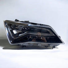 Laden Sie das Bild in den Galerie-Viewer, Frontscheinwerfer Seat Ateca 90117434 LED Rechts Scheinwerfer Headlight