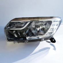 Laden Sie das Bild in den Galerie-Viewer, Frontscheinwerfer Dacia Sandero Logan II 260605665R LED Links Headlight