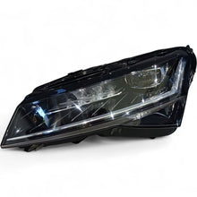 Laden Sie das Bild in den Galerie-Viewer, Frontscheinwerfer Skoda Superb III 3V1941015D LED Links Scheinwerfer Headlight