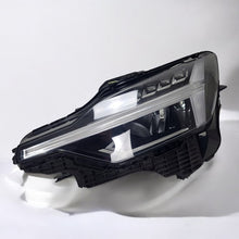 Laden Sie das Bild in den Galerie-Viewer, Frontscheinwerfer Polestar 2 II P32342450 Links Scheinwerfer Headlight