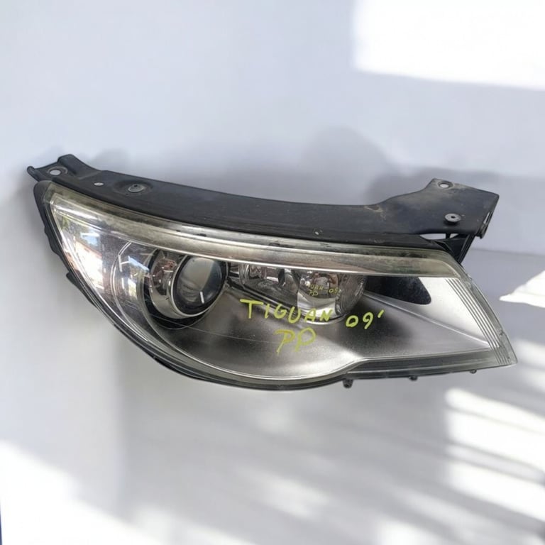 Frontscheinwerfer VW Tiguan 5N1941032 Rechts Scheinwerfer Headlight