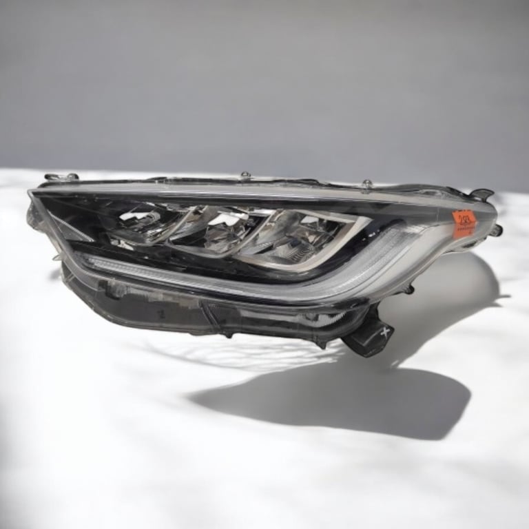 Frontscheinwerfer Toyota IV Yaris EUK0-8 Full LED Links Scheinwerfer Headlight SCH8290712609ow