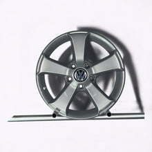 Laden Sie das Bild in den Galerie-Viewer, 4x Alufelge 17 Zoll 7.5" 5x120 55ET 7H0071497A VW Rim Wheel FEL2659473358yj