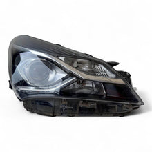 Load image into Gallery viewer, Frontscheinwerfer Toyota Yaris 0D-199 0D-200 Rechts Scheinwerfer Headlight SCH5206924688uc
