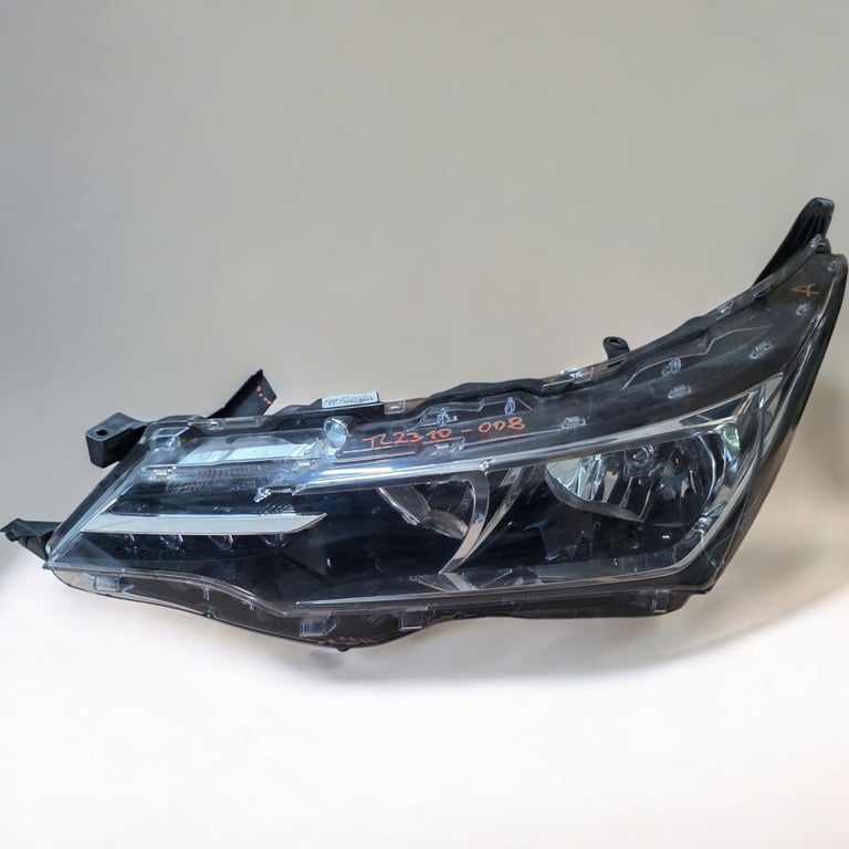 Frontscheinwerfer Toyota Corolla 81150-02L50 Ein Stück (Rechts oder Links)