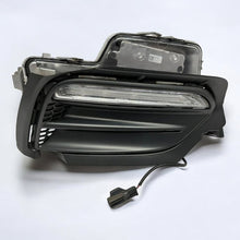 Load image into Gallery viewer, Frontscheinwerfer Volvo S60 V60 31420239 Rechts Scheinwerfer Headlight SCH9490563998qc