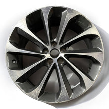 Laden Sie das Bild in den Galerie-Viewer, 1x Alufelge 19 Zoll 7.5&quot; 5x108 44ET Glanz Graphit LX7M-1007-CA Jaguar Xe