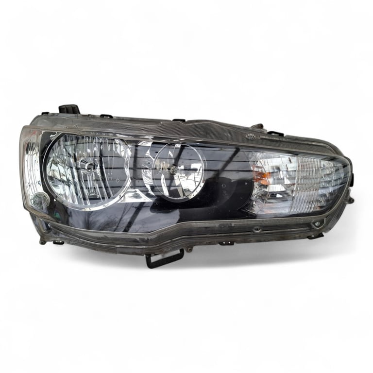 Frontscheinwerfer Mitsubishi Lancer VIII I 8301C3-38 Rechts Headlight