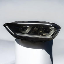 Laden Sie das Bild in den Galerie-Viewer, Frontscheinwerfer VW Sportsvan 517941033A Xenon Links Scheinwerfer Headlight