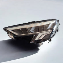 Load image into Gallery viewer, Frontscheinwerfer Audi A3 8Y0941033 LED Links Scheinwerfer Headlight SCH2587822663ai