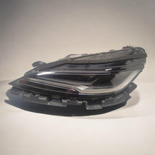 Laden Sie das Bild in den Galerie-Viewer, Frontscheinwerfer Tesla 3 1760888-99-C Full LED Links Scheinwerfer Headlight