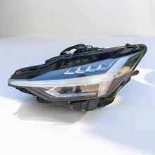 Laden Sie das Bild in den Galerie-Viewer, Frontscheinwerfer Polestar P32338902 Links Scheinwerfer Headlight