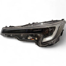 Load image into Gallery viewer, Frontscheinwerfer Toyota Corolla 81150-02X10 Full LED Rechts oder Links